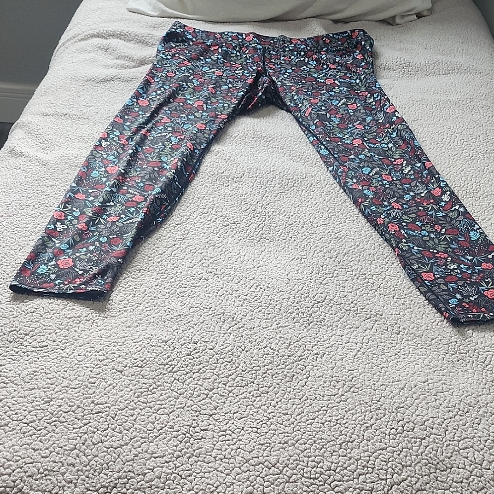 Floral Print Women's Leggings - Navy with Pink & Teal